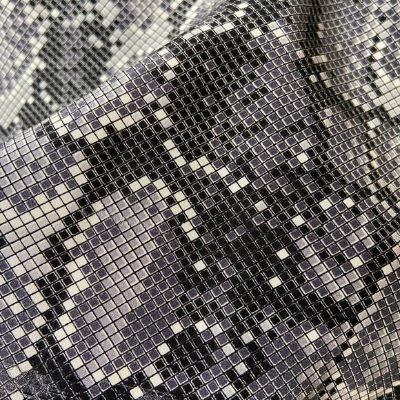 GORGEOUS Joie Tank - Picture 3 of 8